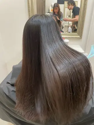 白髪ぼかし 👒堀江・ヨンスクのヘアスタイル