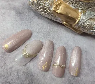 ネイル ヌーディジュエリー ネイルサロンのネイルデザイン