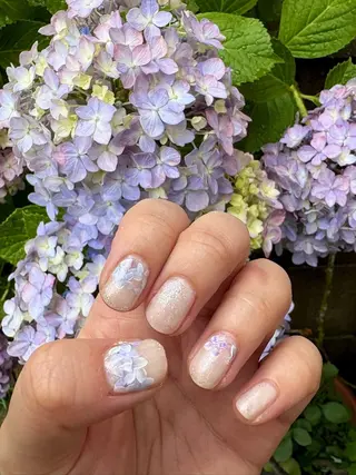 ネイル 辻 久美子のネイルデザイン