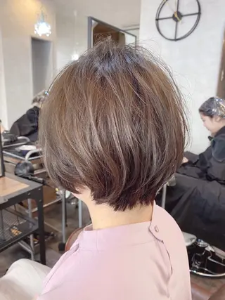 ショート カラー ⭐️ショート⭐️美髪 矯正⭐️水口陸のヘアスタイル