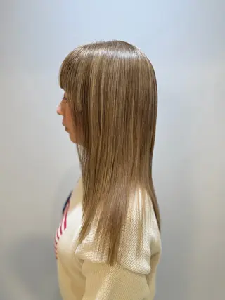 セミロング カラー 髪質改善/縮毛矯正 /ブリーチ矯正/岡部のヘアスタイル