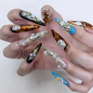 ネイル Lily nail 船橋 yuki🍒のネイルデザイン