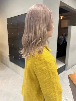 ロング カラー saki / ボブ /ベージュ系カラーのヘアスタイル