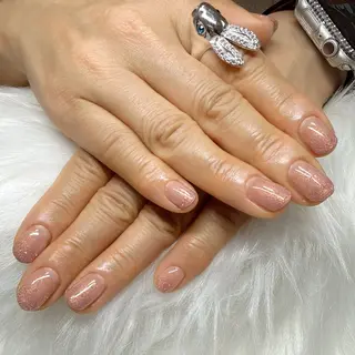 ネイル 𝐀𝐲𝐮𝐦𝐢_nail.所属・大橋 歩美のネイルデザイン