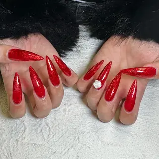 ネイル M.jewelry himeka🍒のネイルデザイン