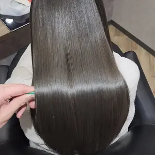 ロング カラー Labimani箕面店所属・阪急箕面駅/徒歩1分 千葉 凛大のヘアスタイル