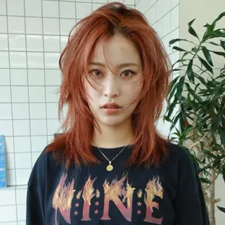 ミディアム カラー レイヤー専門家 ダブルカラー修のヘアスタイル