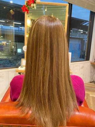ダブルカラー艶カラー Chihayaのヘアスタイル