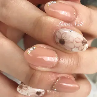 ネイル Lotus Nailのネイルデザイン