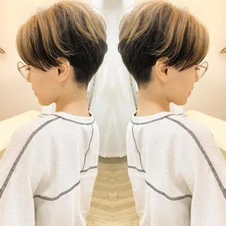 ショート カラー grand juteのヘアスタイル