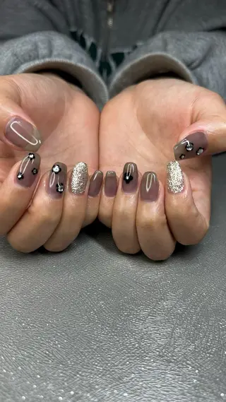 ネイル うにゃねいる🌷 Mayaのネイルデザイン