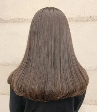 ミディアム カラー 透明感/オリーブ/ グレージュ/YUKAのヘアスタイル