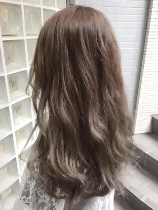 ロング カラー パーマ ヘアアレンジ サロウィン柏所属・神山 昌子のヘアスタイル