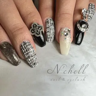 ネイル Nailist Aoiのネイルデザイン