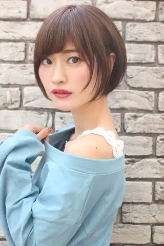 ショート カラー 羽田 ひろむのヘアスタイル
