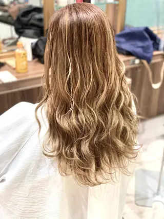 ロング カラー 💎大人ハイライト 💎上杉一也💎のヘアスタイル