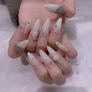 ネイル エムズ ハヤシのネイルデザイン