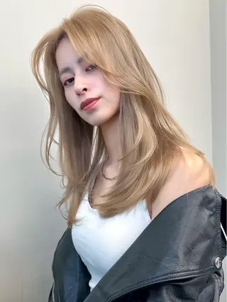 ロング 艶髪ハイトーン 💎凜💎のヘアスタイル