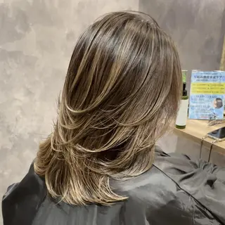 カラー Labimani 吹田店のヘアスタイル