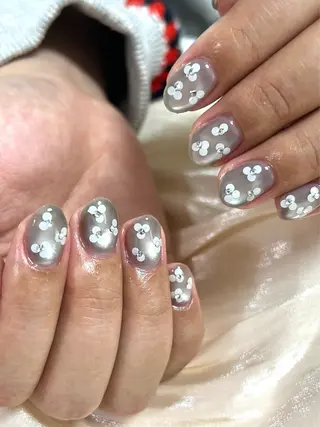 ネイル White dear fujiwaraのネイルデザイン