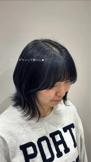 ショート カラー 谷口 綾架のヘアスタイル