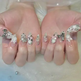 ネイル ぷりゅねる Nanamiのネイルデザイン