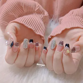 ネイル E·U·B ネイル所属・横浜市中区曙町 E·U·Bネイルのネイルデザイン