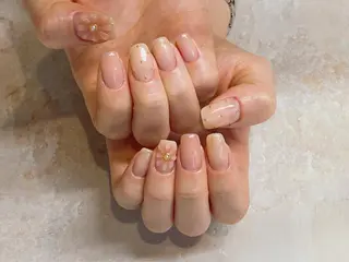 ネイル sofa Ayanaのネイルデザイン