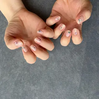 ネイル nail room clear. パラジェル所属・sode shioriのネイルデザイン