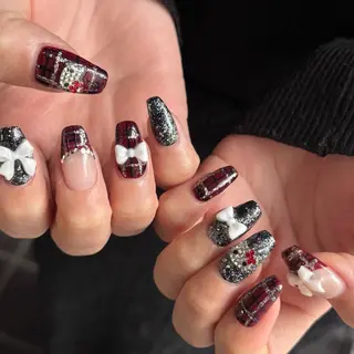 ミディアム 小川 柚香のネイルデザイン