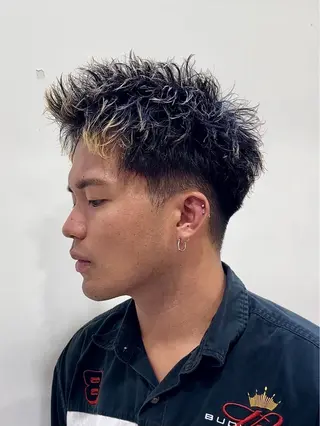 ショート パーマ メンズ 韓国レイヤー/センタ ーパート/坂本翔のヘアスタイル