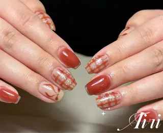 ネイル ネイルサロンAiri 長さ出し·シンプルのネイルデザイン