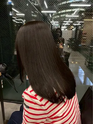 カラー MIYUU OTANIのヘアスタイル