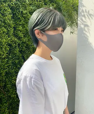 ショート カラー 柔らかいcolor 🌿harukaのヘアスタイル
