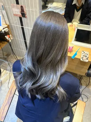 セミロング La fith hair dope 新宿店所属・topstylist Risa🩵のヘアスタイル