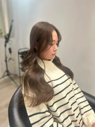 ロング カラー &chaLme   心斎橋所属・emi/髪質改善/ 韓国風/艶カラーのヘアスタイル