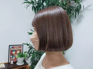 ミディアム カラー hair×cafe KUMA所属・ﾍｱ×ｶﾌｪKUMA KOSMOのヘアスタイル