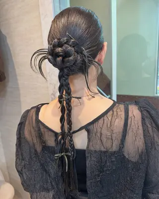 ロング ヘアアレンジ Hina🐣 elubylovisのヘアスタイル