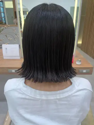 ミディアム 近 紗理奈のヘアスタイル