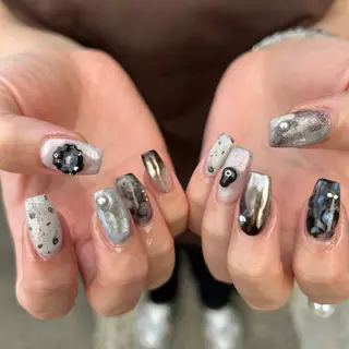 ネイル amunail所属・浦川 歩のネイルデザイン