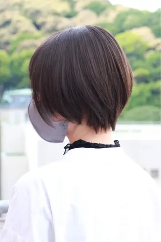 ショート カラー Viage （ビアージュ）のヘアスタイル