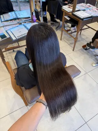 ロング 福川優月 /レイヤー /透明感カラーのヘアスタイル