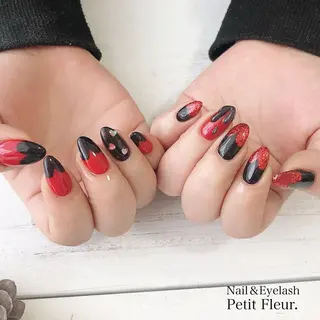 ネイル Petit Fleur所属・青柳 亜梨奈のマツエク・マツパデザイン