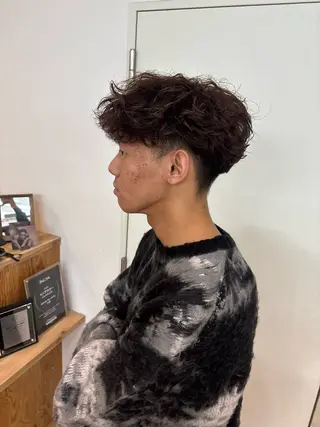 カラー パーマ メンズ 東 尚人のヘアスタイル