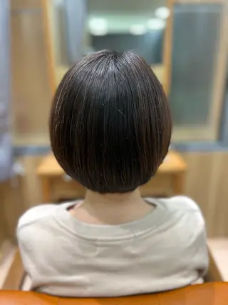 ショート とまべちひな/ショー ト/透明感カラーのヘアスタイル