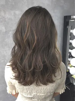 セミロング カラー Another's所属・TOMOYA/ ショート、レイヤーのヘアスタイル