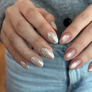 ネイル 【新宿三丁目】はな Noëlのネイルデザイン