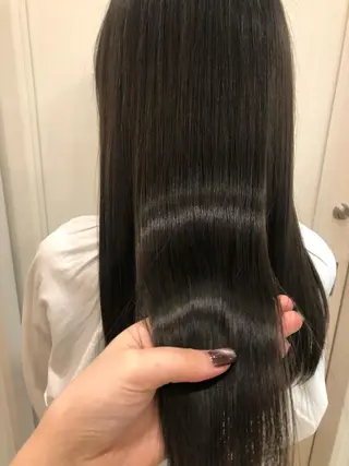 ロング 銀座/レイヤーカット 🤍内野すみれのヘアスタイル