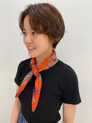 ショート パーマ 🍸nana/透明感 カラー/レイヤー✨のヘアスタイル