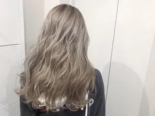 セミロング カラー hair salon mementoのヘアスタイル